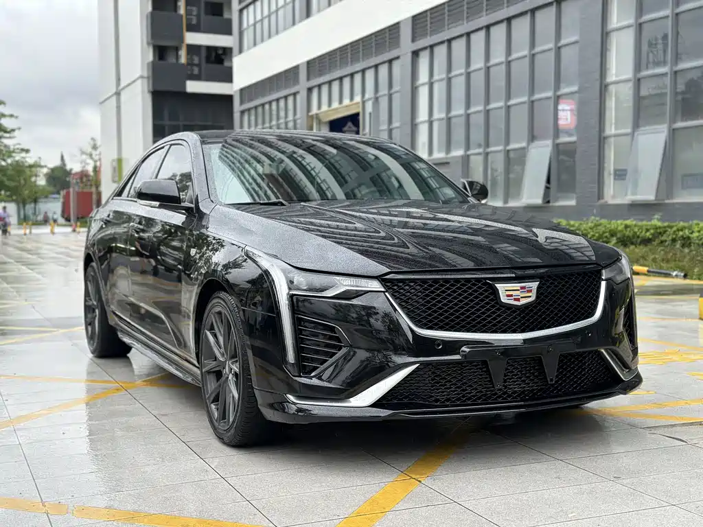 Cadillac CT4 2022 28T Luxury