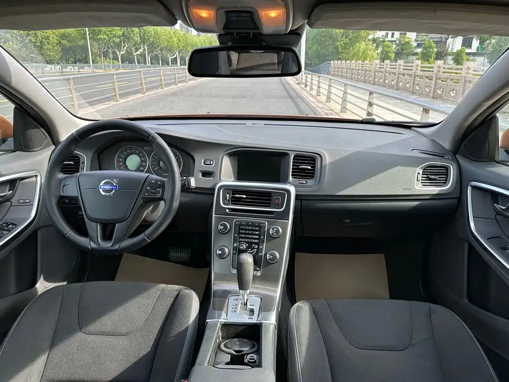 Volvo S60 2012 1.6T DRIVe