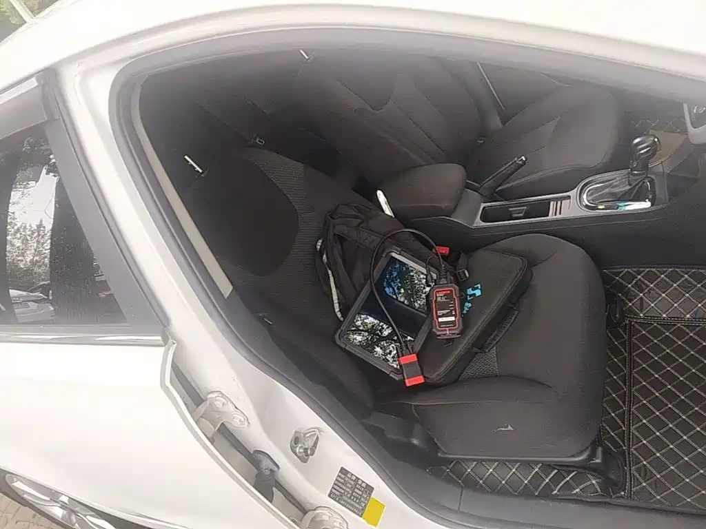 Roewe 360 — миниатюра 25
