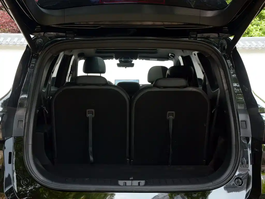 Geely HaoyueL L 2024 2.0T DCT Luxury