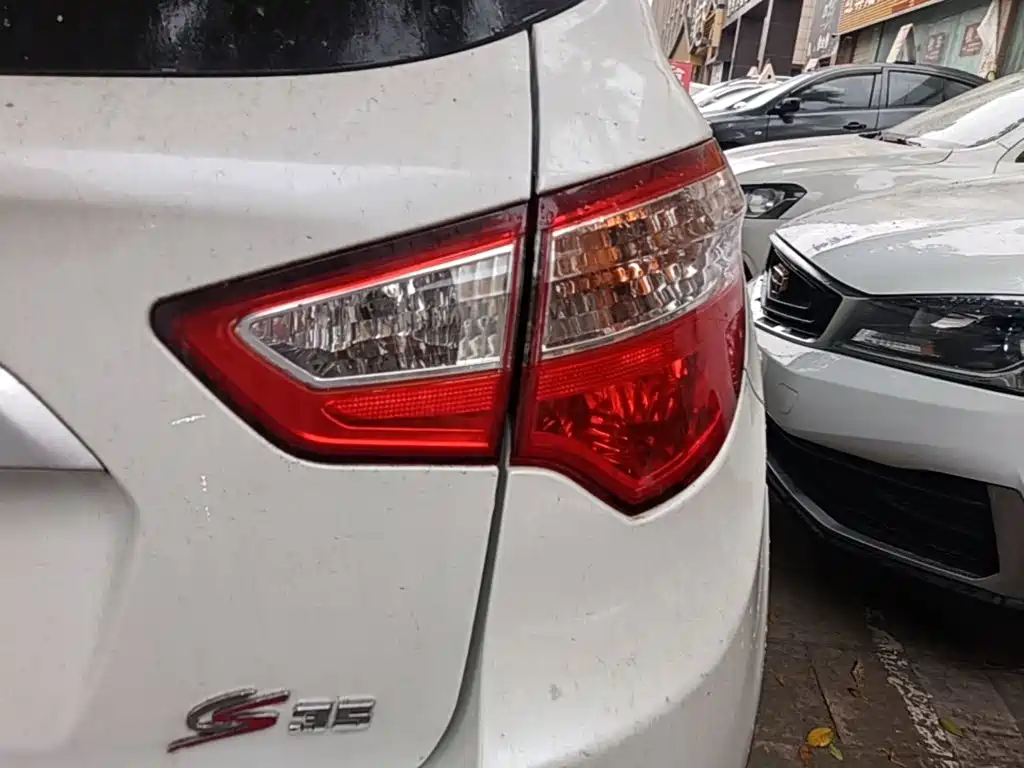 Changan CS35 — миниатюра 8