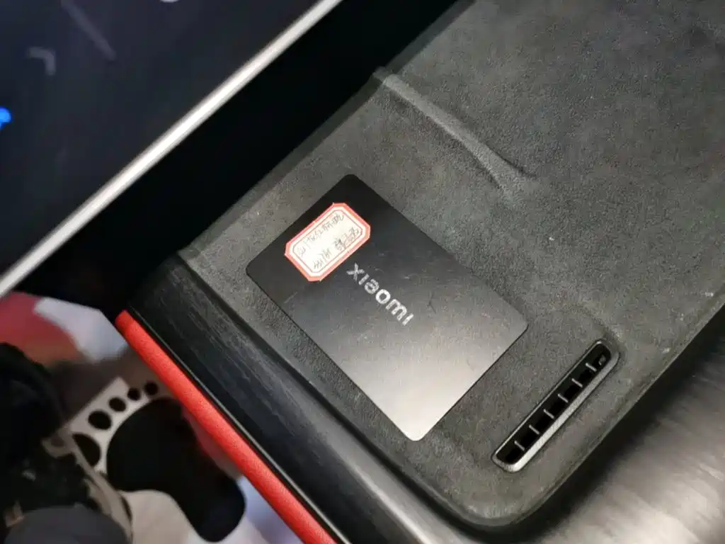 Xiaomi SU7 — миниатюра 9
