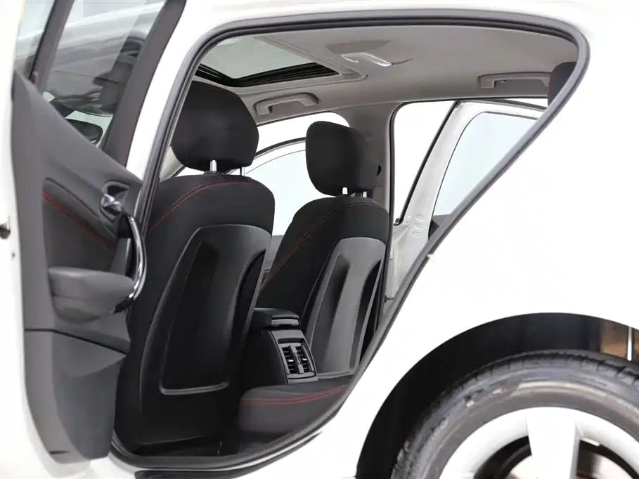 BMW 1 Series 1 2013 118i Sport