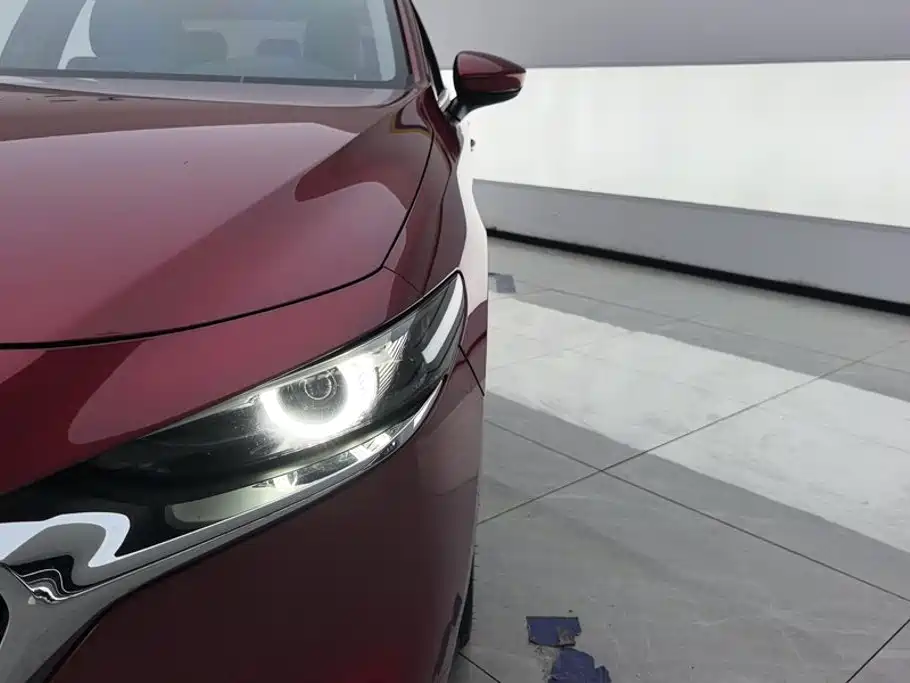 Mazda 3 Axela — миниатюра 5