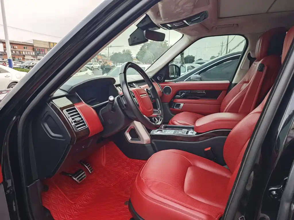 LAND ROVER RANGE ROVER