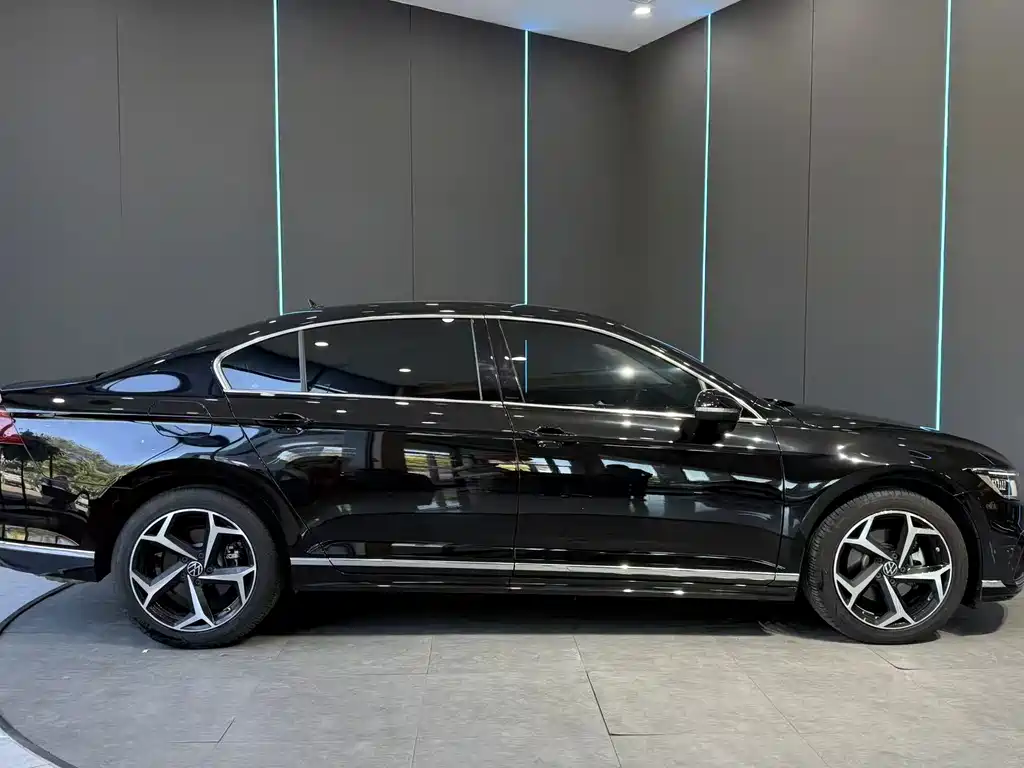 Volkswagen Magotan — миниатюра 5