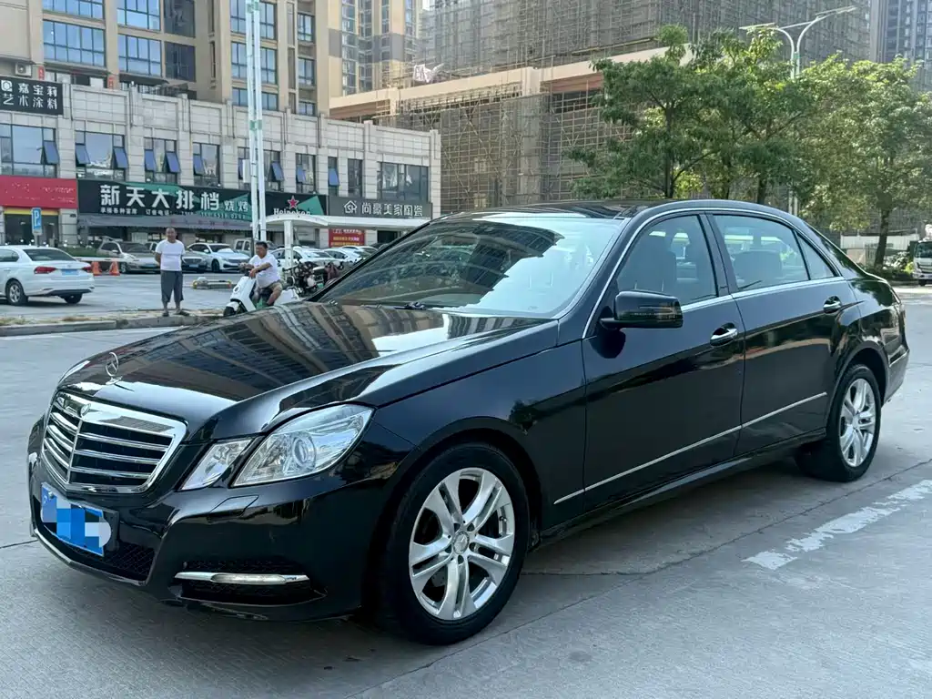 Mercedes-Benz E-Class 2012