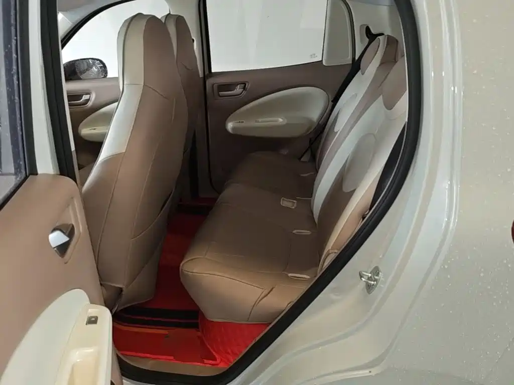 Wuling MINIEV — миниатюра 17