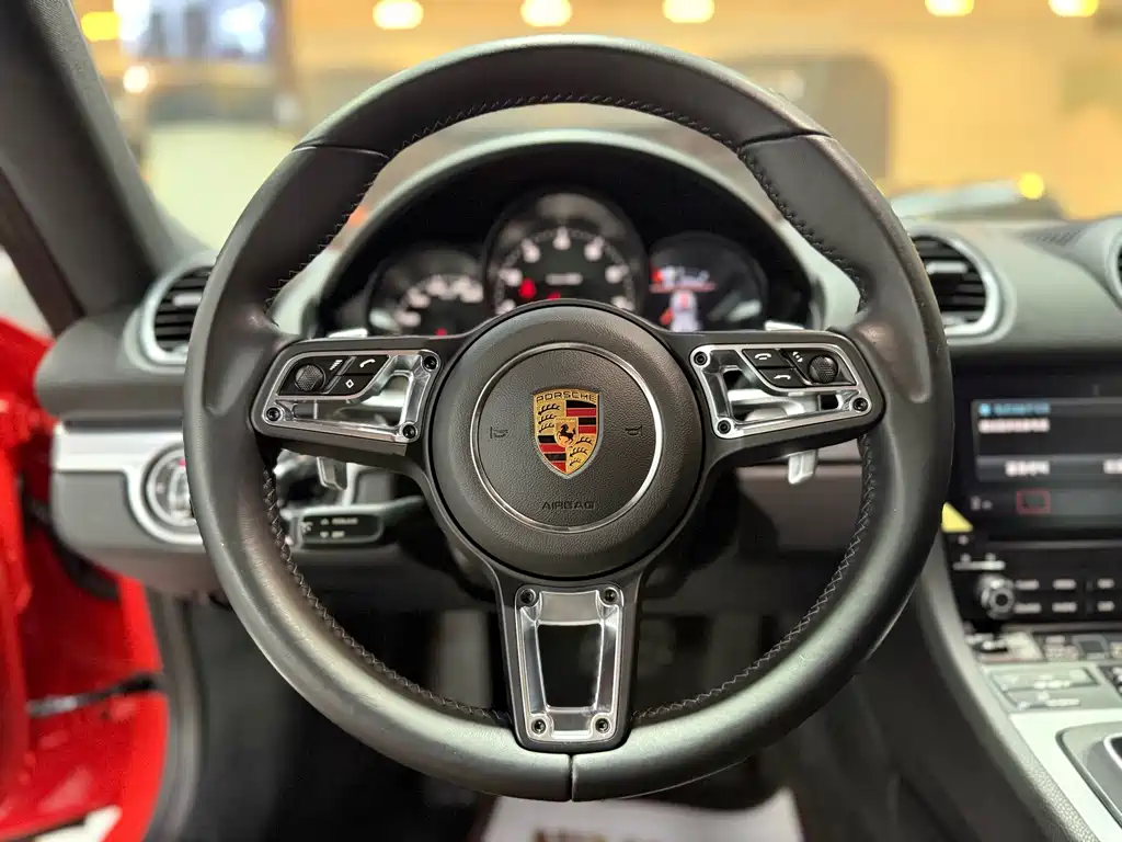 Porsche 718 2016 Cayman 2.0T