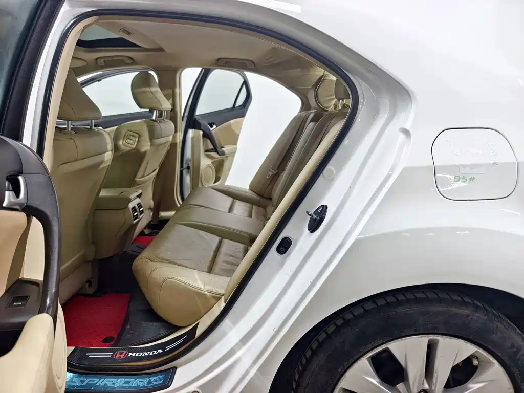 Honda Spirior — миниатюра 13