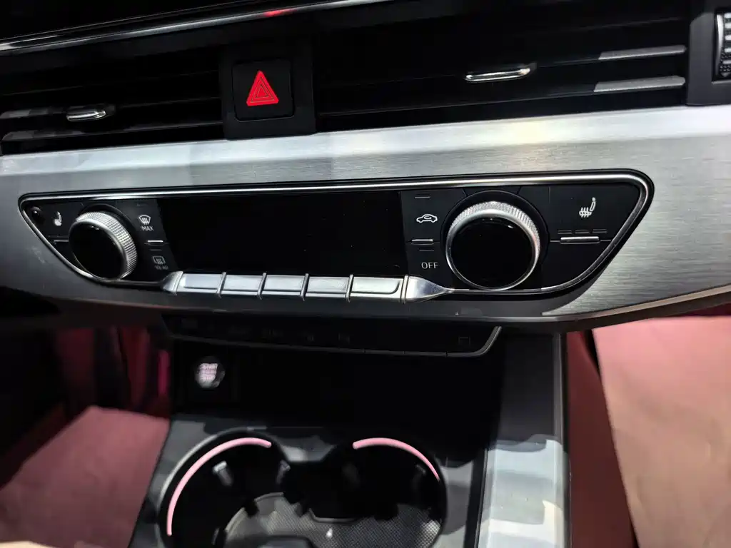 Audi A4L — миниатюра 11