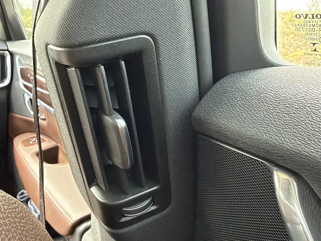 Volvo S90 — миниатюра 20