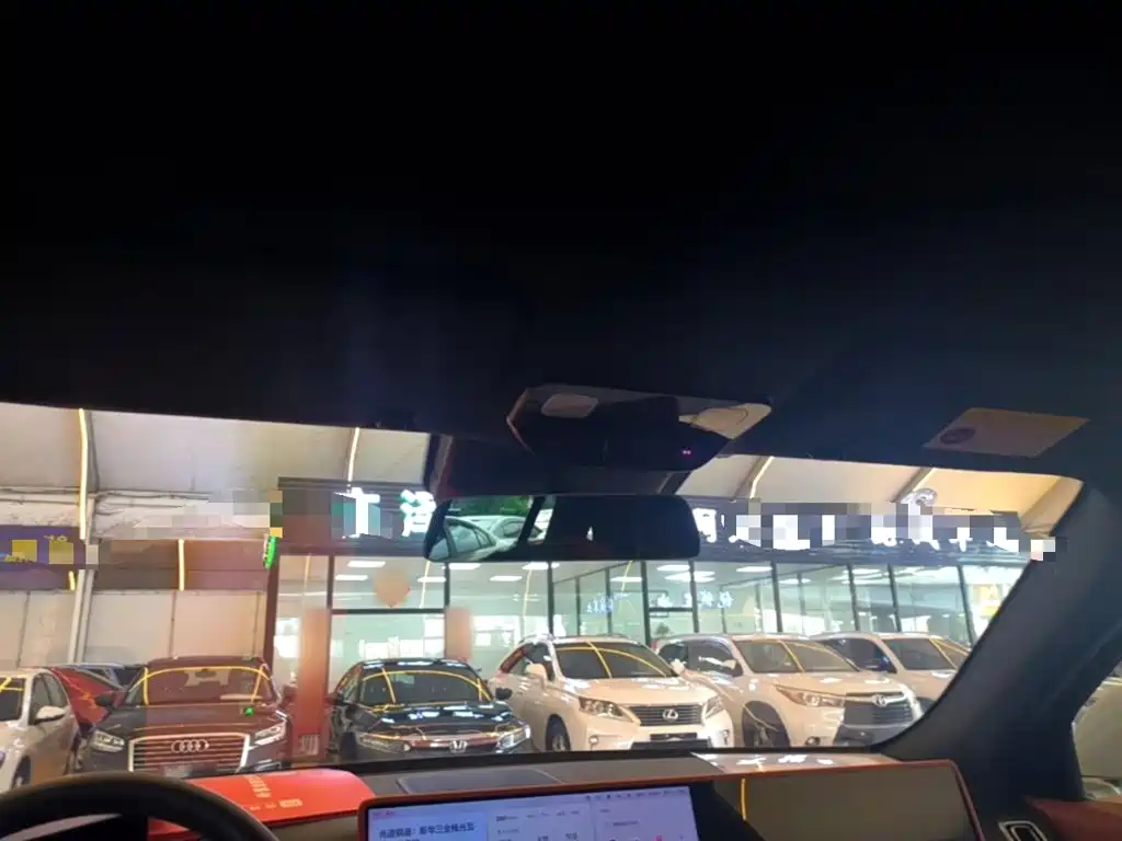 Li Auto Li L7 — миниатюра 18