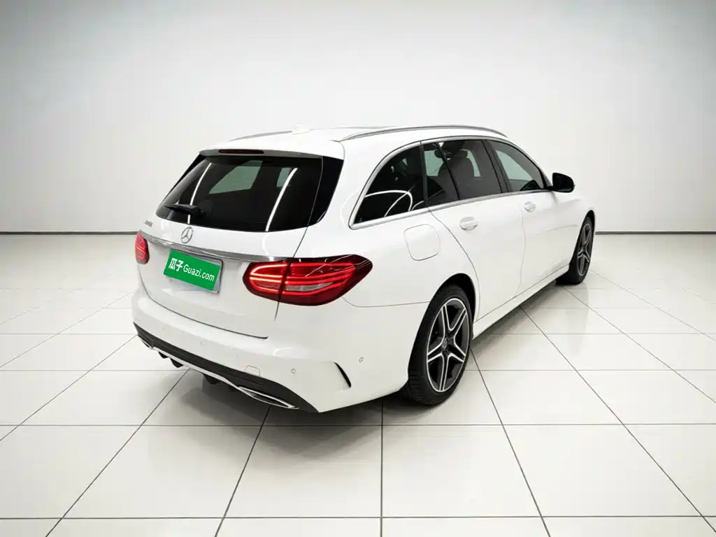 Mercedes-Benz C-Class (Import) — миниатюра 4