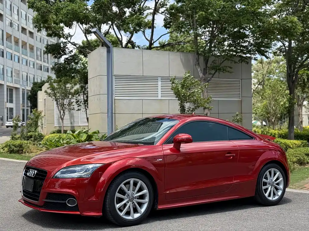 Audi TT 2014