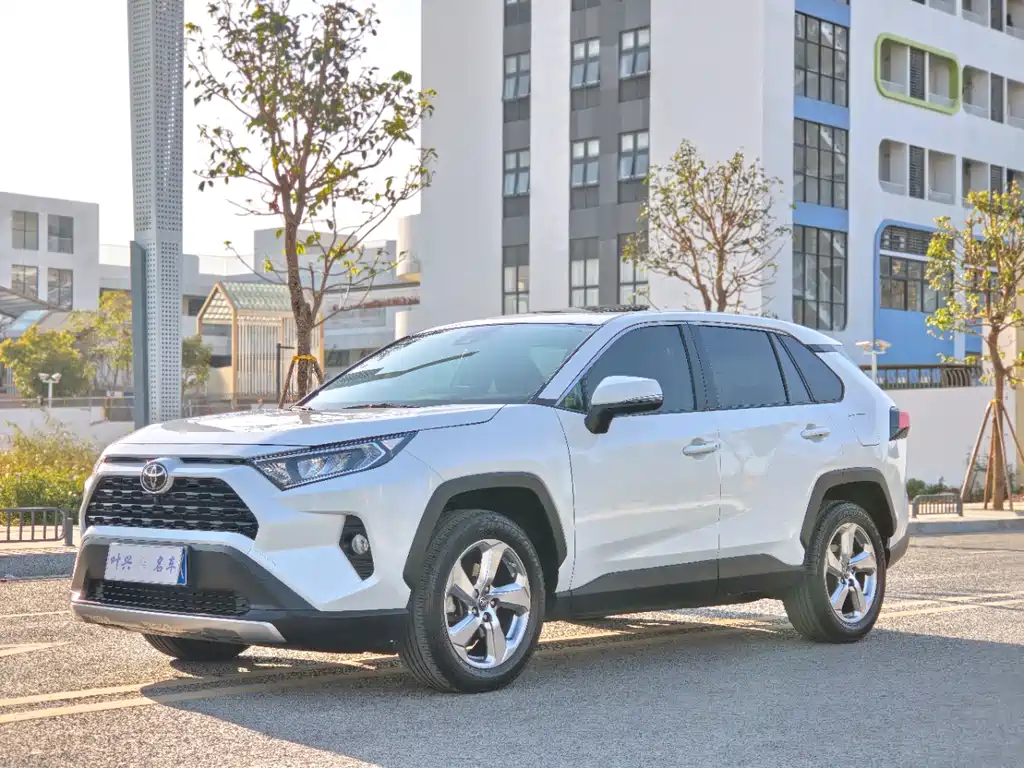 TOYOTA RAV4 RONGFANG