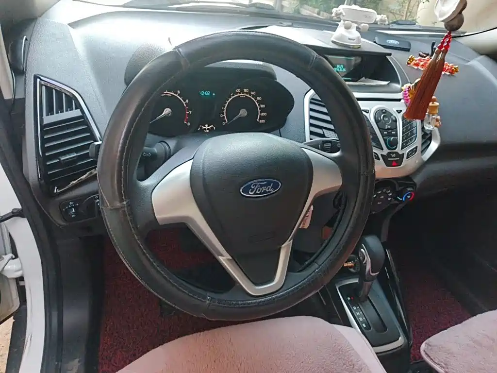 Ford Ecosport — миниатюра 11