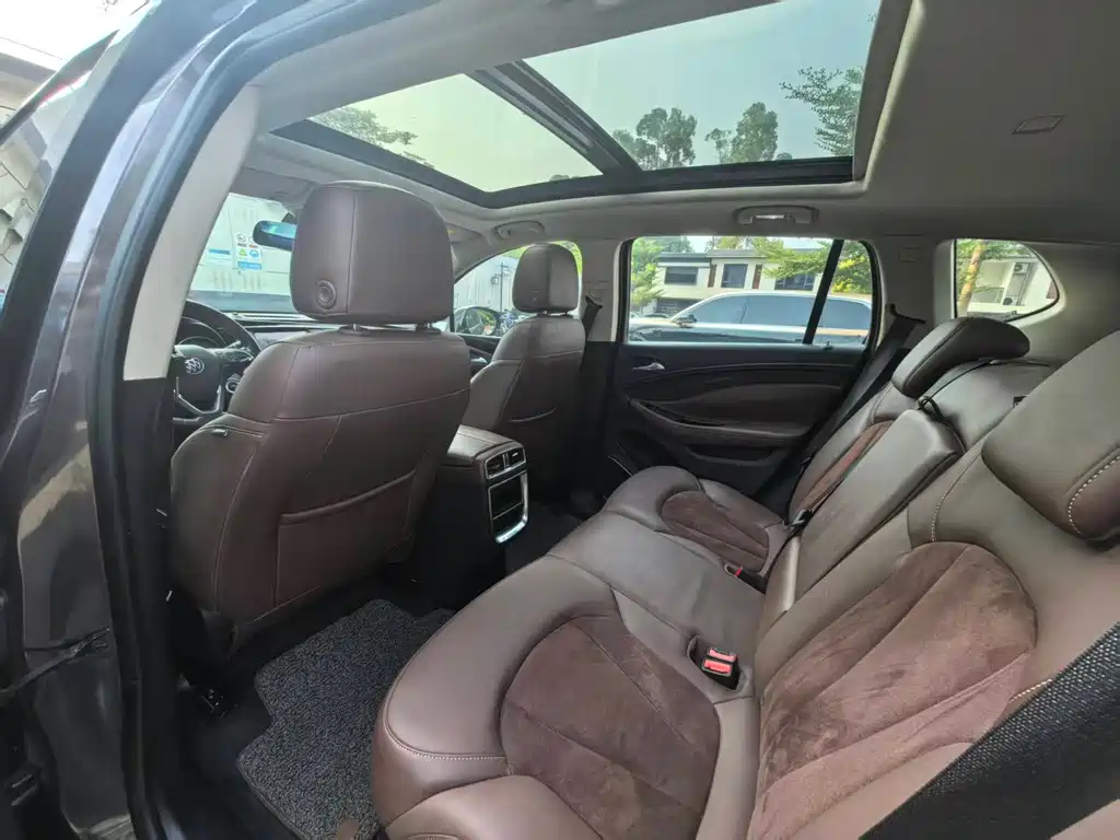 Buick Envision Plus — миниатюра 11