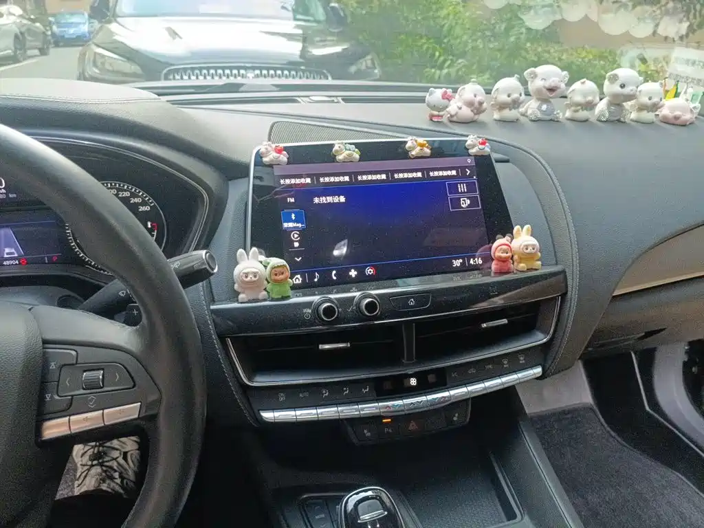 Cadillac CT5 — миниатюра 9