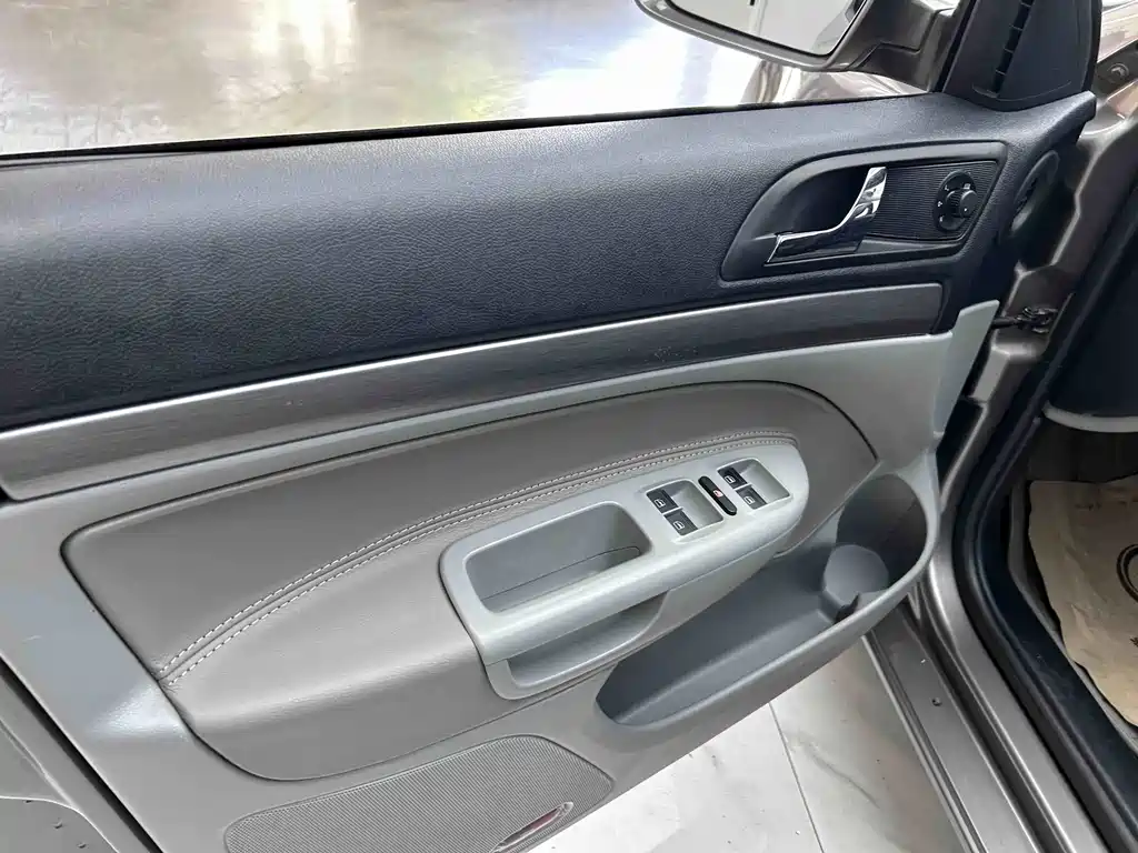 Skoda Octavia — миниатюра 6