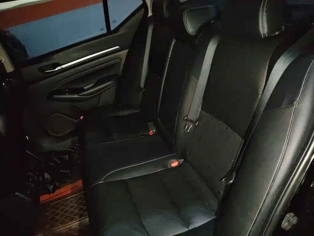Nissan Teana — миниатюра 13
