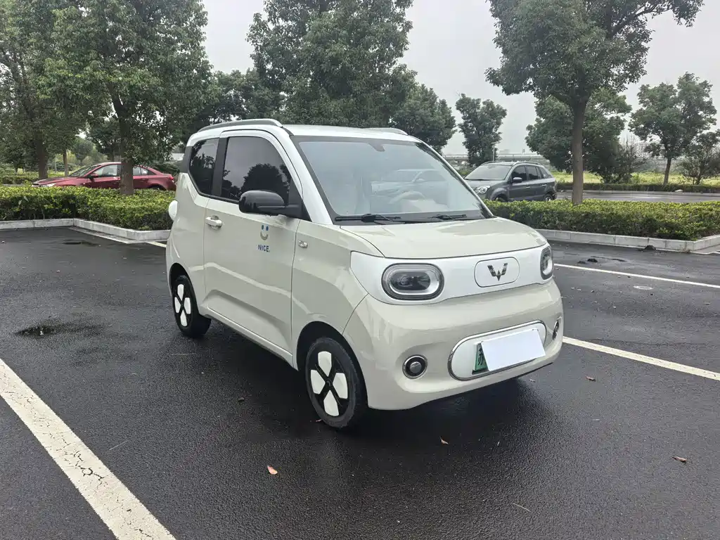 Wuling MINIEV — миниатюра 3