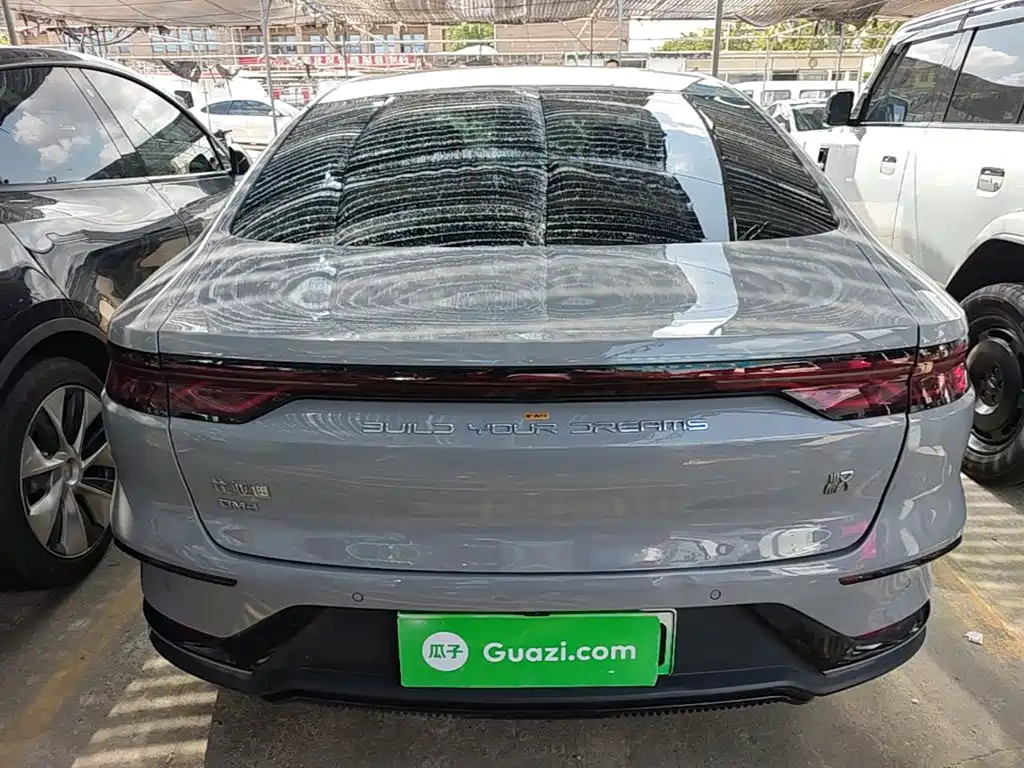 BYD Han — миниатюра 6