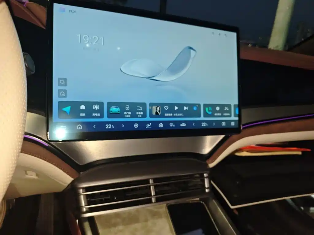 BYD Seal 07 DM-i — миниатюра 9
