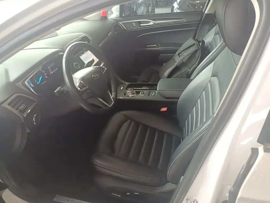 Ford Mondeo New Energy — миниатюра 15