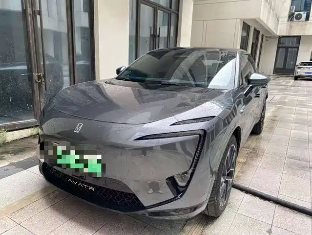 2025 Avatr 11