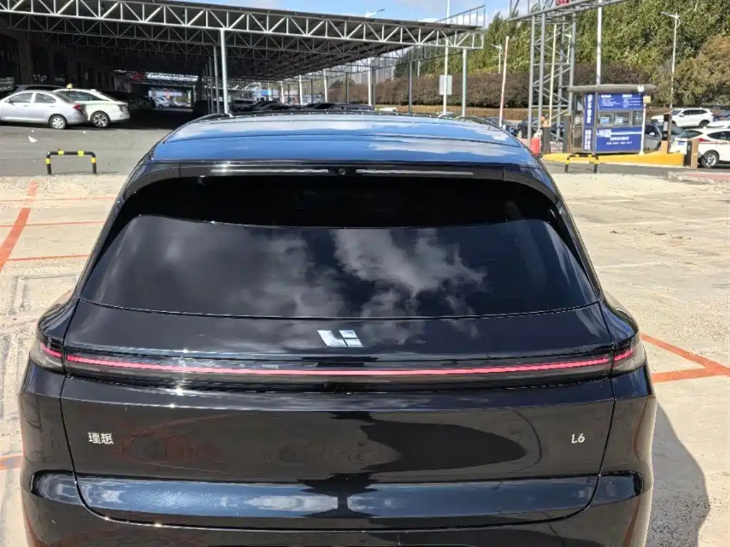 Li Auto IDEAL L6