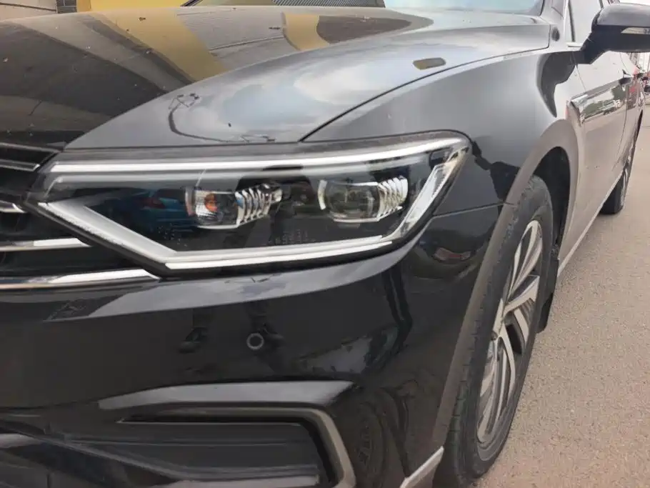 Volkswagen 迈腾 PHEV — миниатюра 5