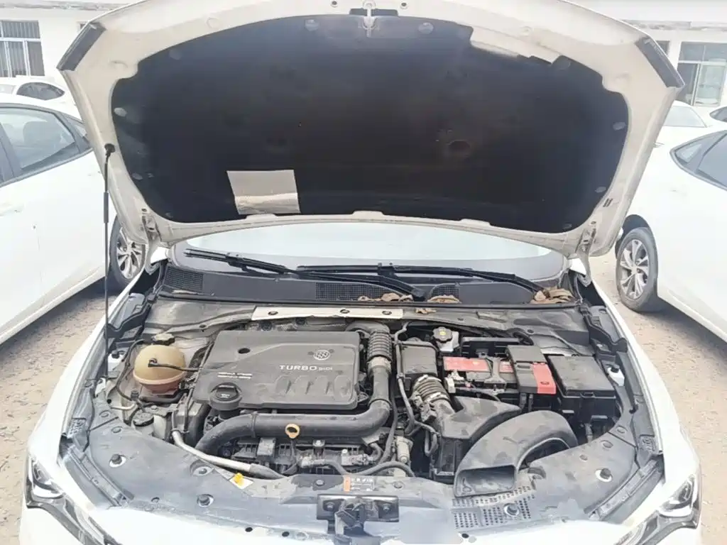 Buick Verano — миниатюра 20