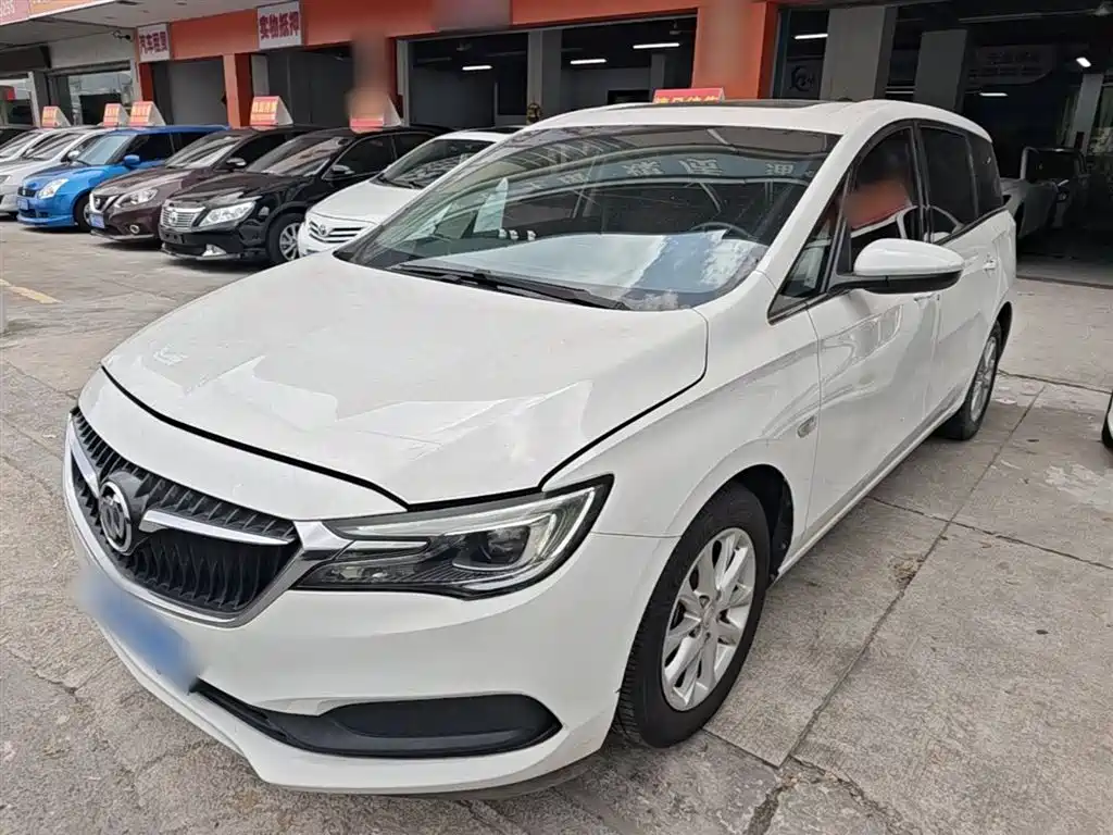 Buick GL6 2019