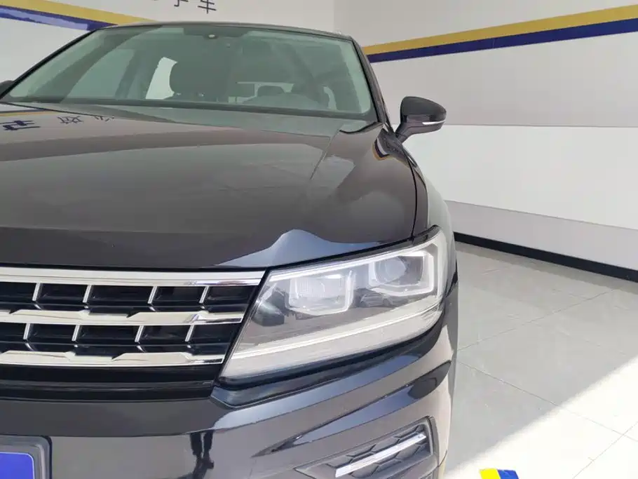Volkswagen Tiguan L — миниатюра 5