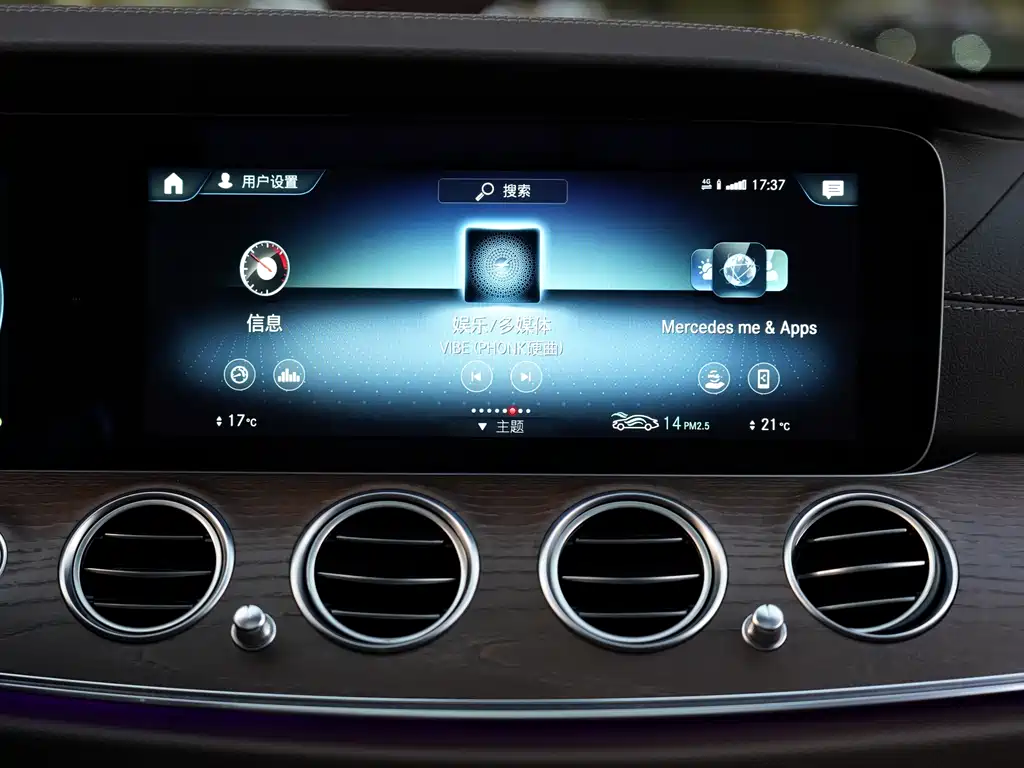 MERCEDES-BENZ E CLASS