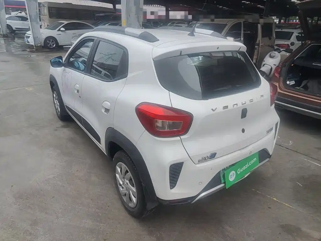 Venucia e30 — миниатюра 5