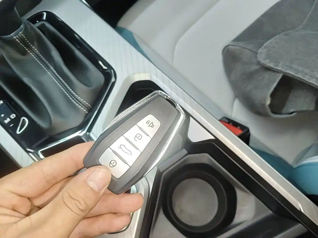 Geely Emgrand — миниатюра 9