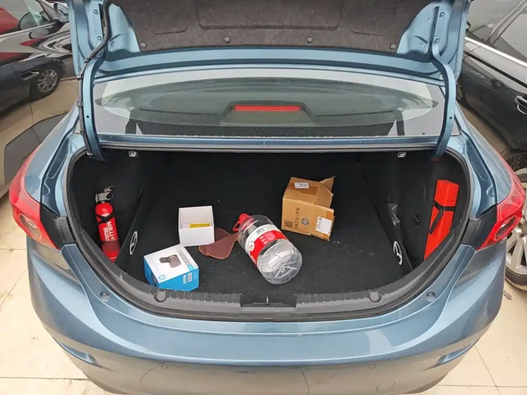 Mazda 3 Axela — миниатюра 19