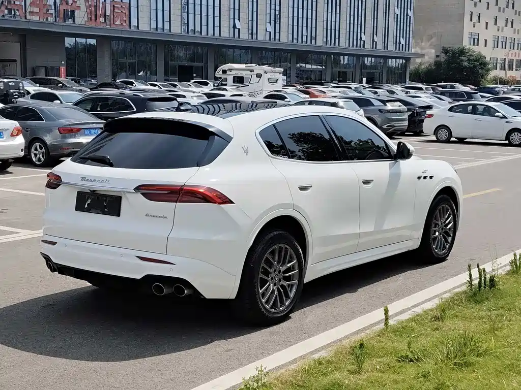 Maserati Grecale 2023 2.0T GT