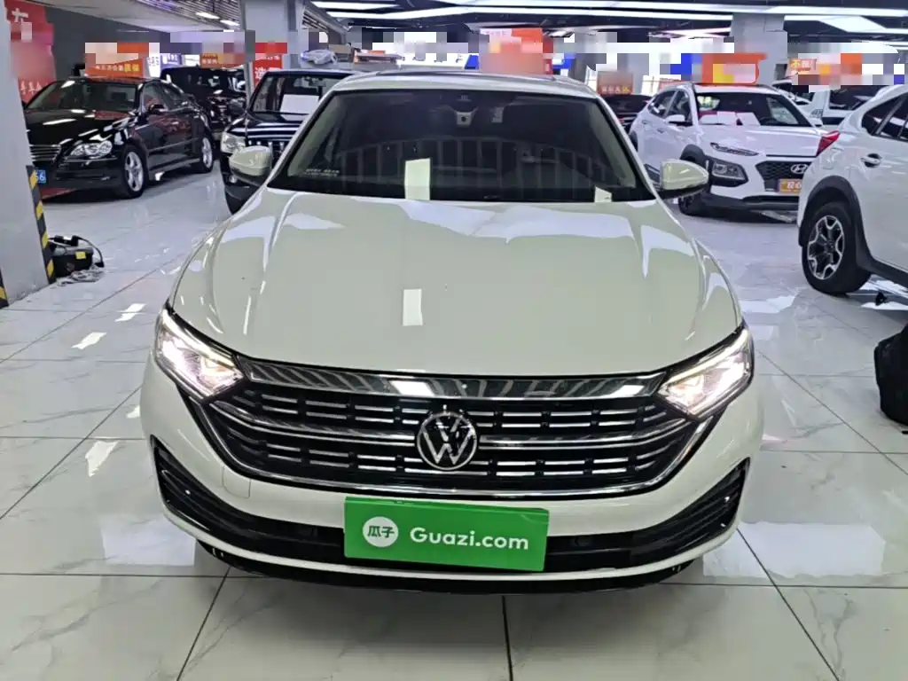 Volkswagen Sagitar — миниатюра 3