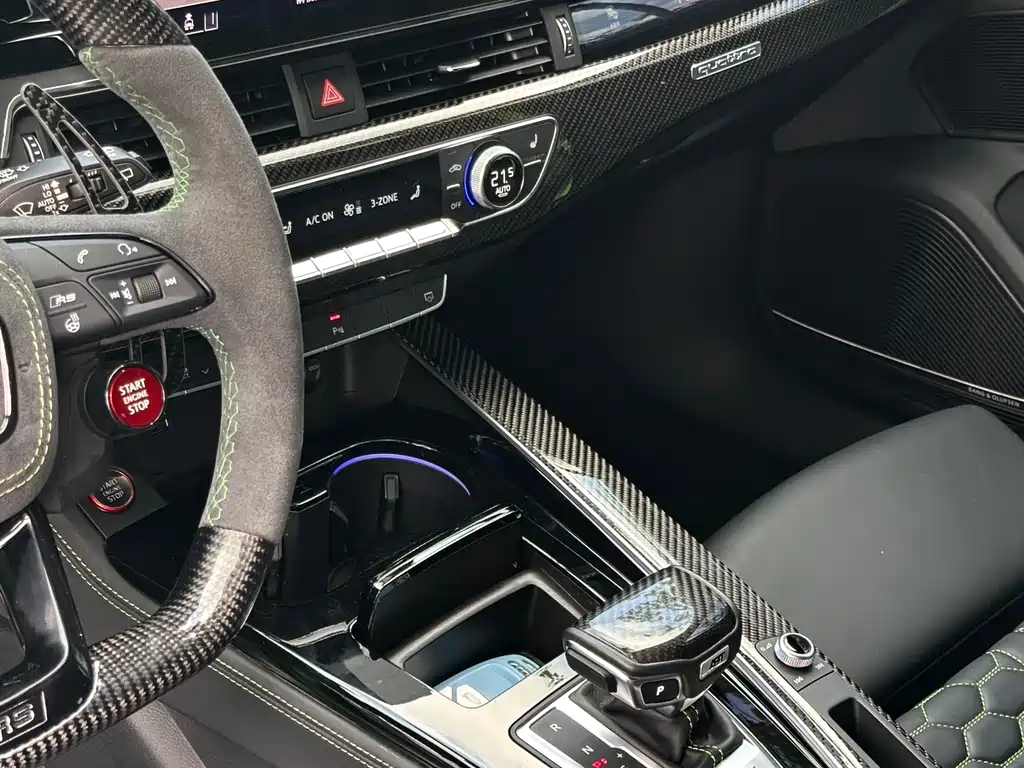 Audi RS 4 2023 RS4 Avant