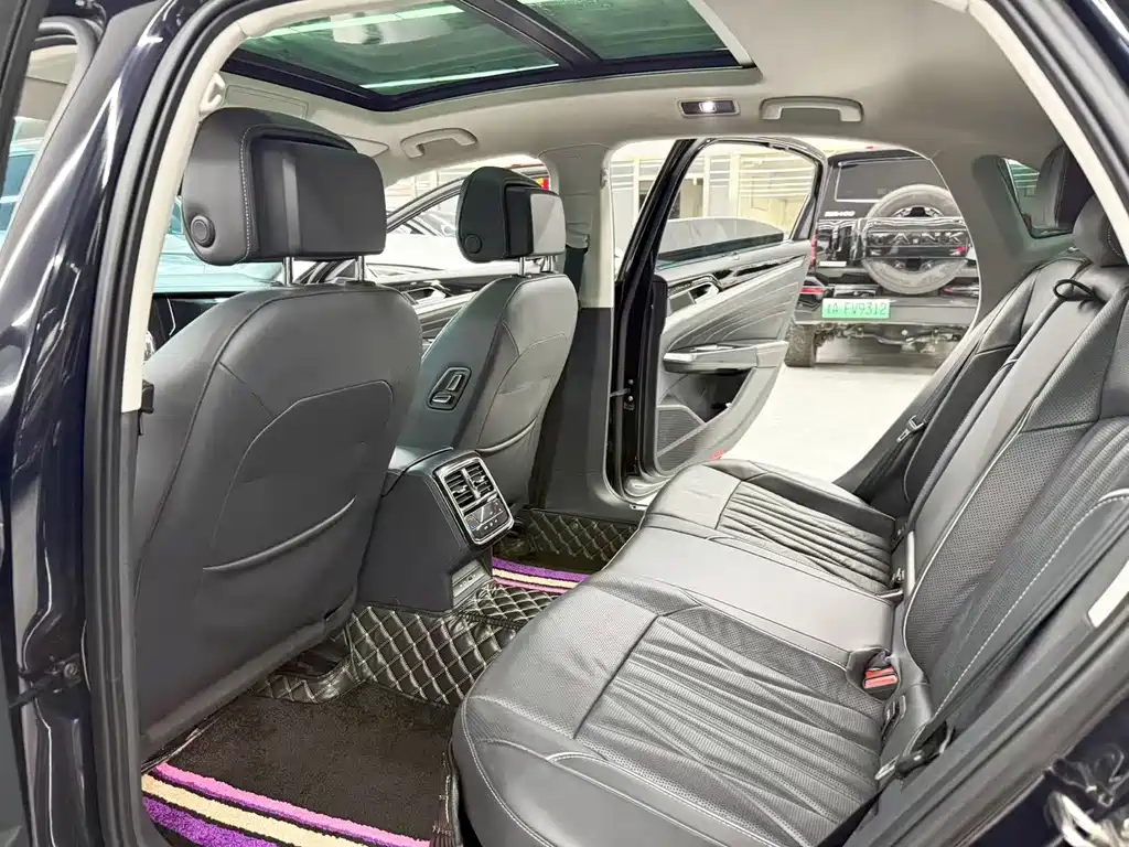 Volkswagen Passat — миниатюра 8