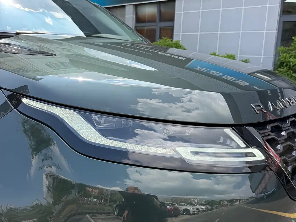 Land Rover Evoque — миниатюра 12