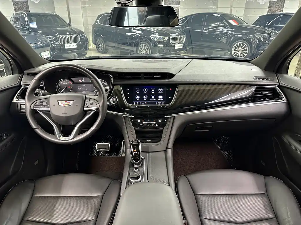 Cadillac XT6 — миниатюра 14