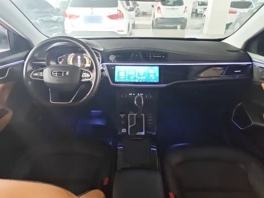 Geely Emgrand GL — миниатюра 10
