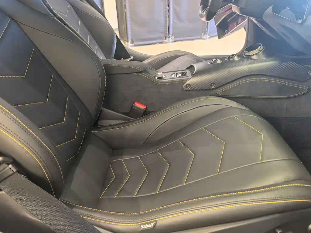 Maserati MC20 2024 3.0T Standard
