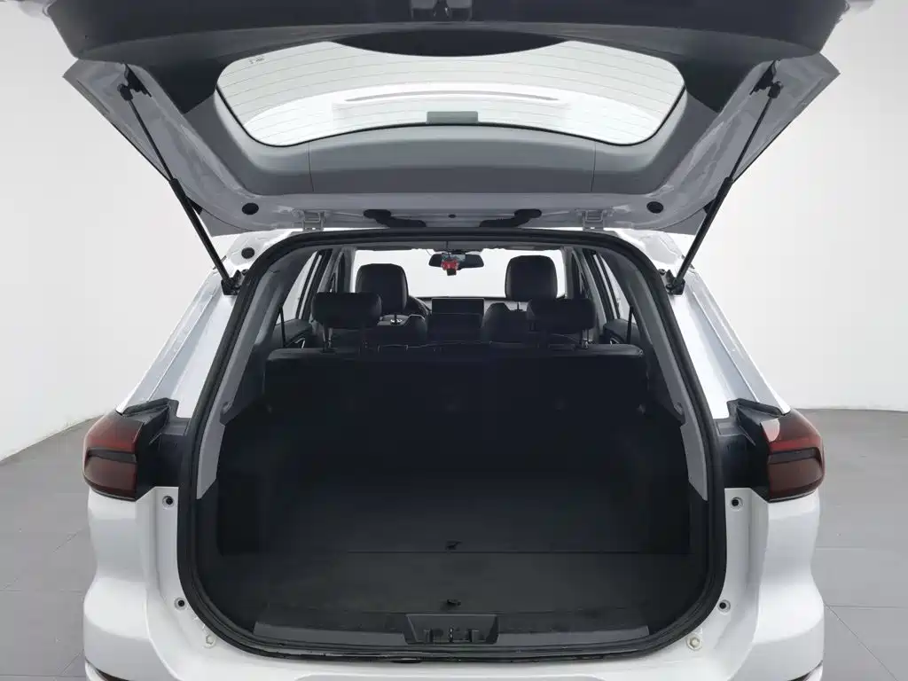 Chery Tiggo 8 — миниатюра 16