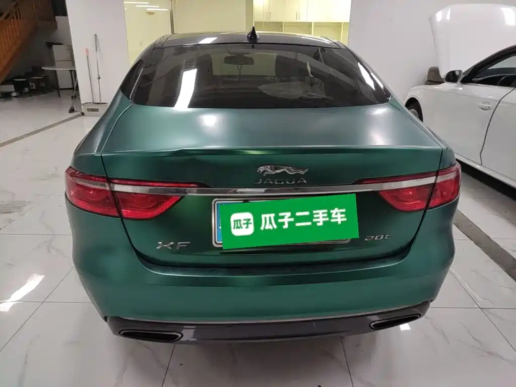 Jaguar XFL — миниатюра 6