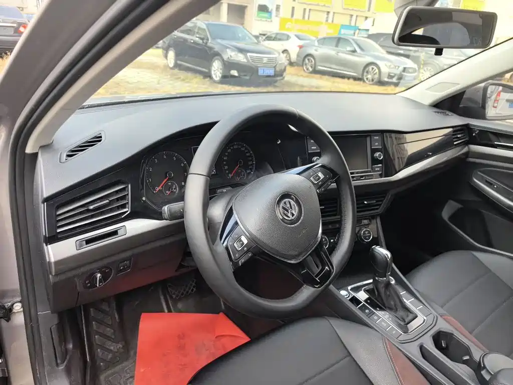Volkswagen Bora — миниатюра 11
